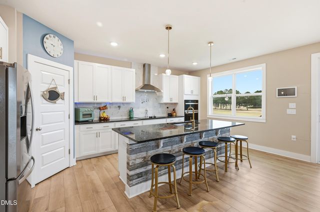 608 Barbour Farm Lane, Four Oaks, NC 27524