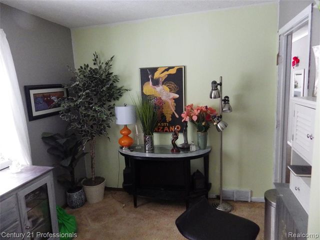 1137 Reads Run, Traverse City, MI 49685