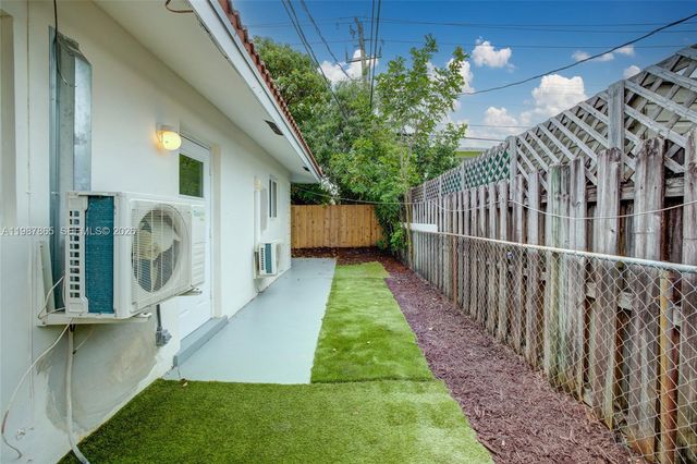 1750 NE 56TH CT 4, Fort Lauderdale, FL 33334