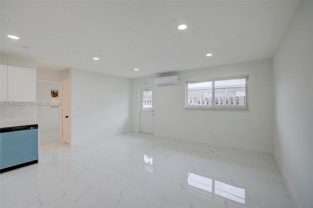 1750 NE 56TH CT 4, Fort Lauderdale, FL 33334