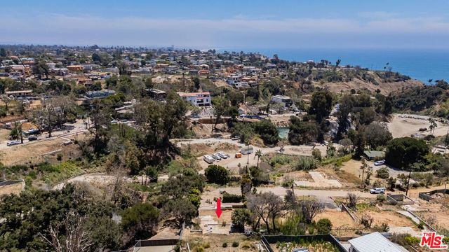 627 N Marquette Street, Pacific Palisades, CA 90272