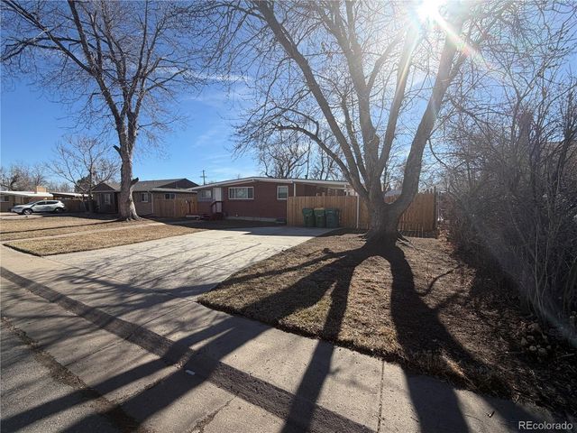 1640 E 86th Place, Denver, CO 80229