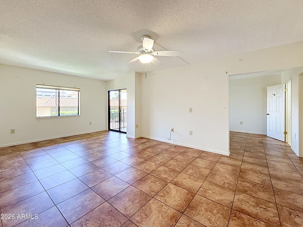 10330 W Thunderbird Boulevard C304, Sun City, AZ 85351 — exterior