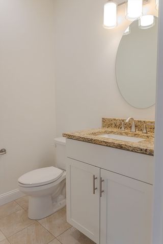 7 Gorham St 60, Chelmsford, MA 01824
