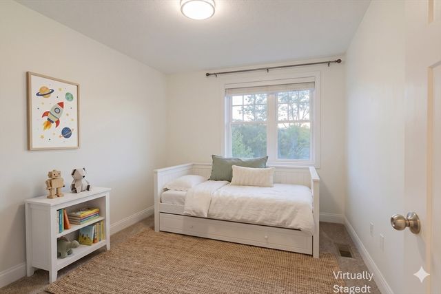 7 Gorham St 60, Chelmsford, MA 01824