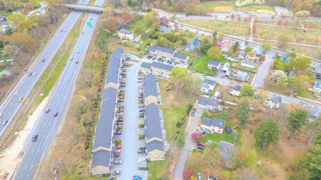 7 Gorham St 60, Chelmsford, MA 01824