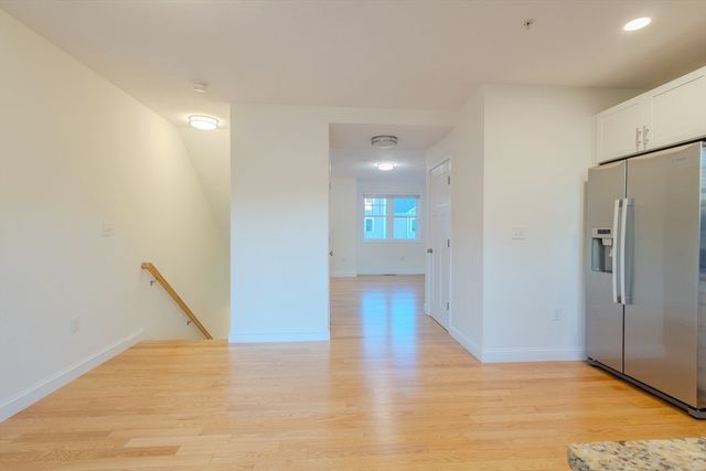 7 Gorham St 60, Chelmsford, MA 01824
