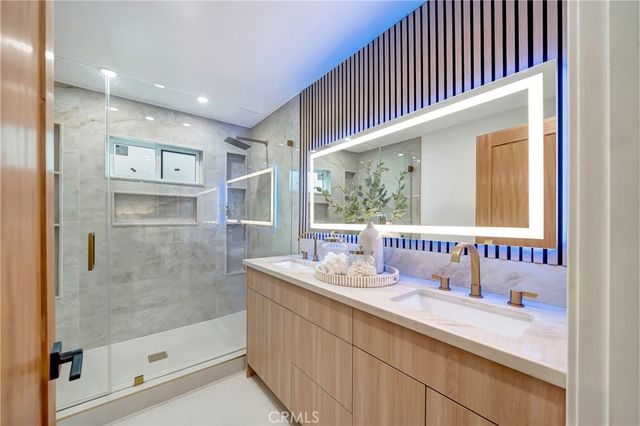 24250 Friar Street, Woodland Hills, CA 91367