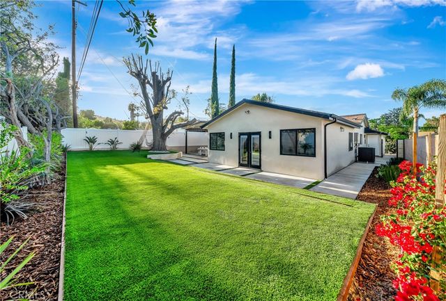 24250 Friar Street, Woodland Hills, CA 91367