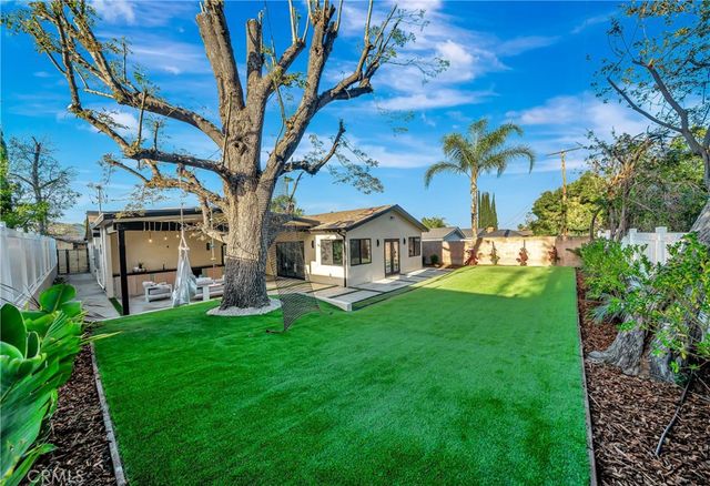 24250 Friar Street, Woodland Hills, CA 91367