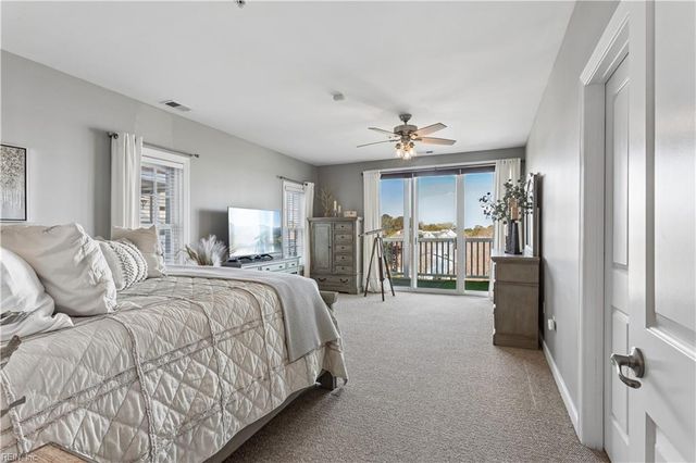 8312 Harbor View Ln, Norfolk, VA 23518