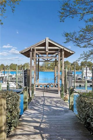 8312 Harbor View Ln, Norfolk, VA 23518