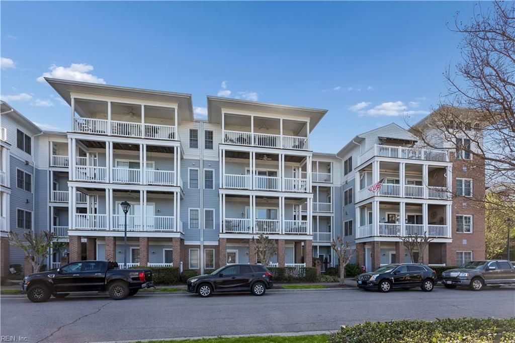 8312 Harbor View Ln, Norfolk, VA 23518