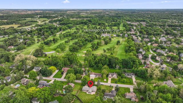 2499 Willowwood Avenue, Valparaiso, IN 46383