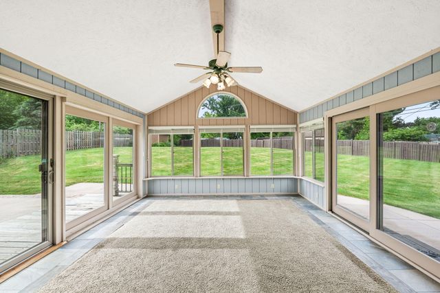 2499 Willowwood Avenue, Valparaiso, IN 46383