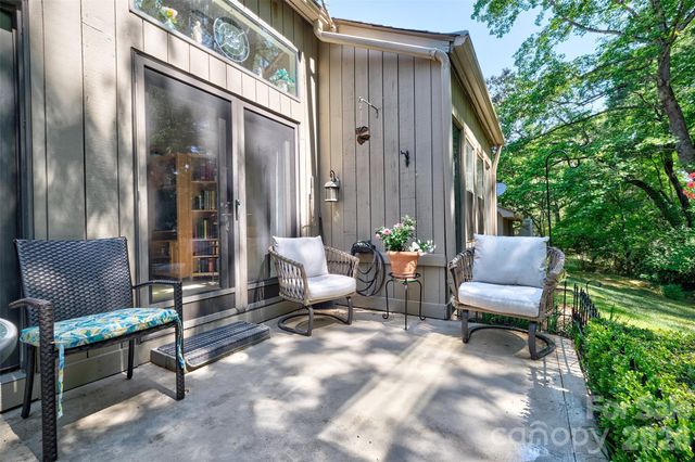 114 Pine Grove Circle, Lake Wylie, SC 29710