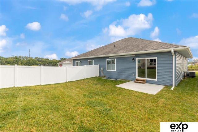 8114 S 177th Street, Omaha, NE 68136