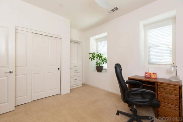 941 Thermal Ave North, San Diego, CA 92154