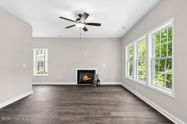 60 Greenfield Lane, Clayton, NC 27527
