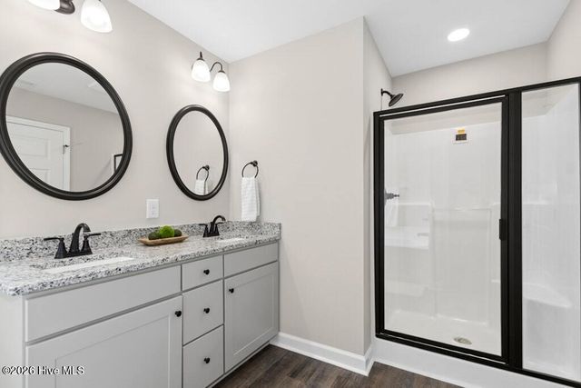 60 Greenfield Lane, Clayton, NC 27527