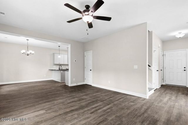 60 Greenfield Lane, Clayton, NC 27527