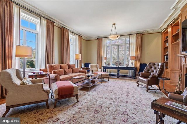 922 ROLANDVUE RD, Baltimore, MD 21204