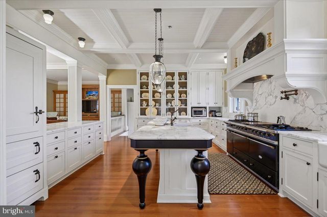 922 ROLANDVUE RD, Baltimore, MD 21204