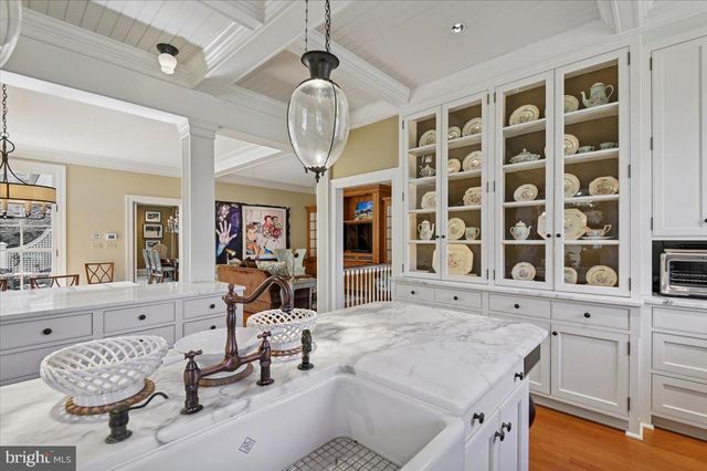 922 ROLANDVUE RD, Baltimore, MD 21204