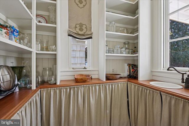 922 ROLANDVUE RD, Baltimore, MD 21204