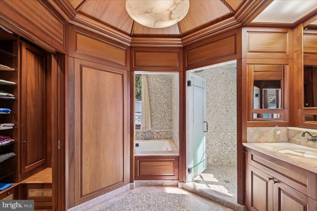 922 ROLANDVUE RD, Baltimore, MD 21204