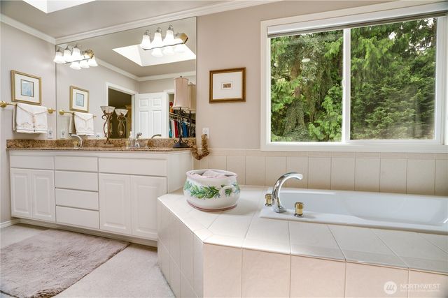 12865 SE 47th Place, Bellevue, WA 98006