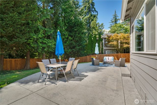 12865 SE 47th Place, Bellevue, WA 98006