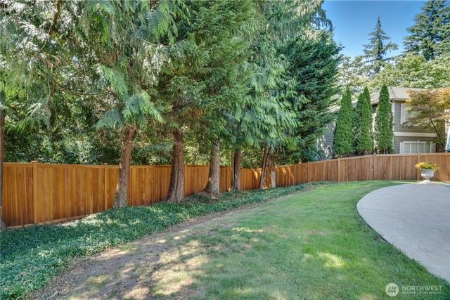 12865 SE 47th Place, Bellevue, WA 98006