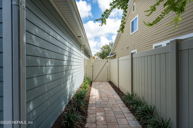 75 BROOK HILLS Drive, Ponte Vedra, FL 32081