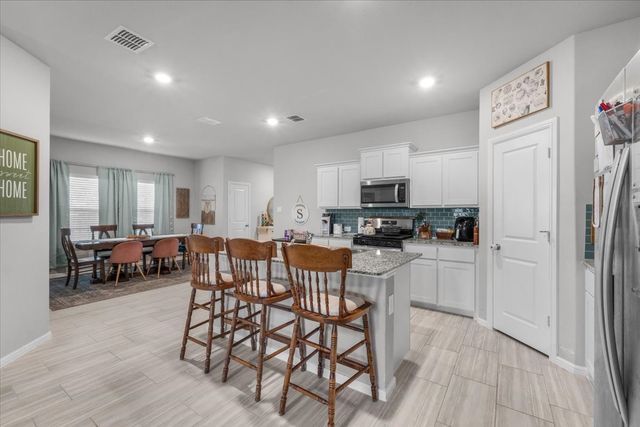 156 Lilywood Lane, Boyd, TX 76023