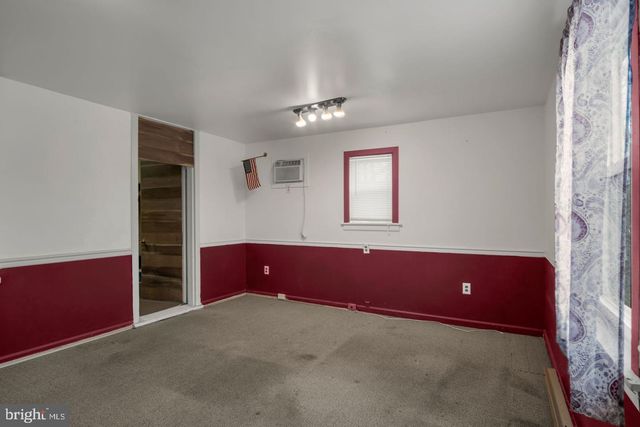 1602 SPRING RD, Carlisle, PA 17013