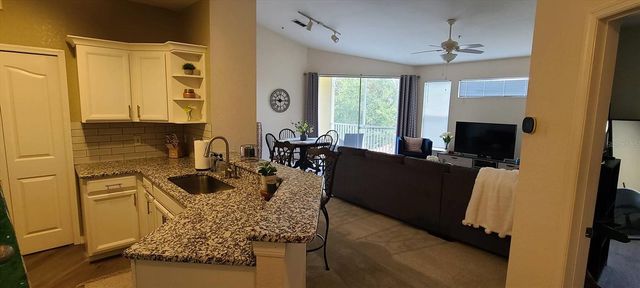 1475 LAKE SHADOW CIRCLE 6307, Maitland, FL 32751