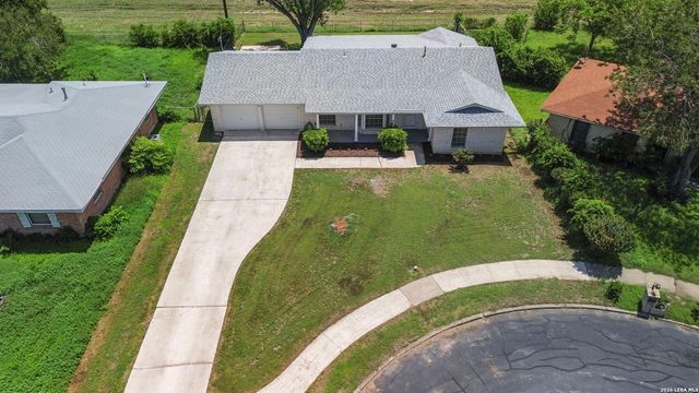 722 Knotty Oak Trail, San Antonio, TX 78220