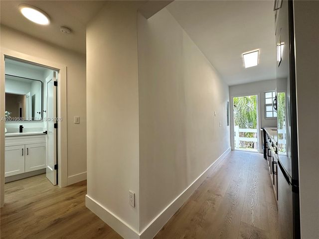 1471 NE 170th St 213A, North Miami Beach, FL 33162