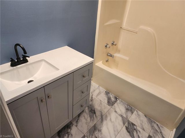 148 Churchill Lane, Mount Airy, NC 27030