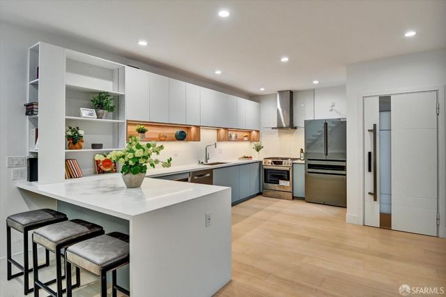 1815 18th Avenue, San Francisco, CA 94122