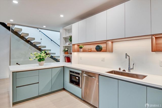 1815 18th Avenue, San Francisco, CA 94122