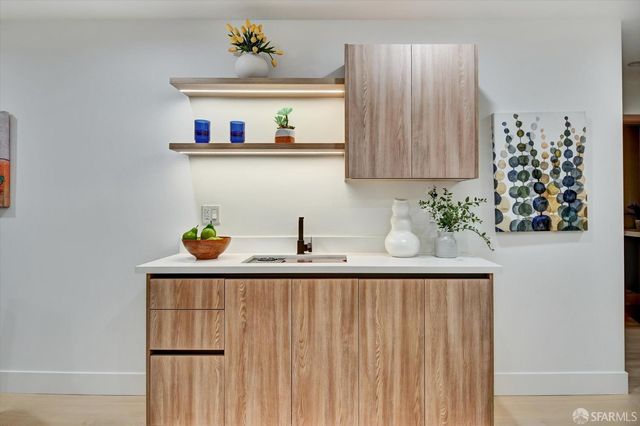 1815 18th Avenue, San Francisco, CA 94122