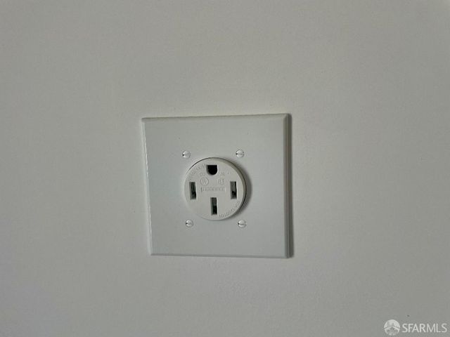 1815 18th Avenue, San Francisco, CA 94122