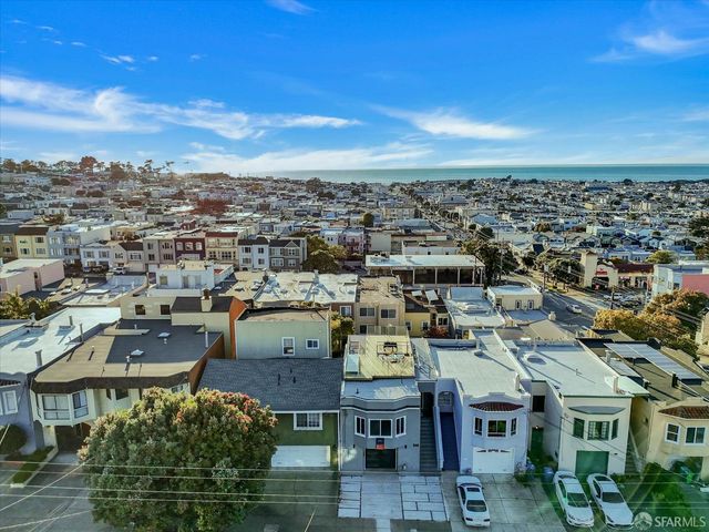 1815 18th Avenue, San Francisco, CA 94122