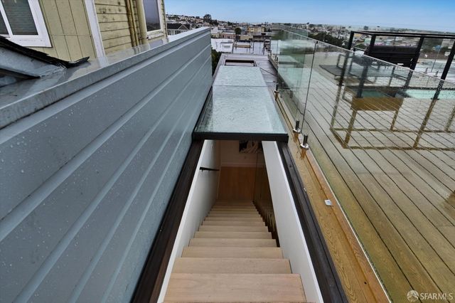 1815 18th Avenue, San Francisco, CA 94122