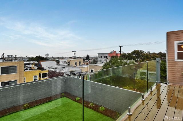 1815 18th Avenue, San Francisco, CA 94122