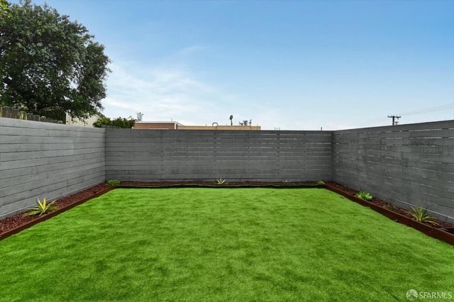 1815 18th Avenue, San Francisco, CA 94122