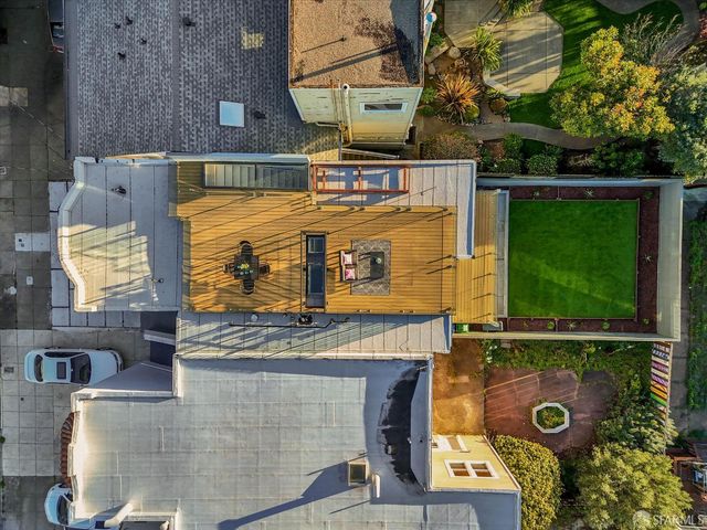 1815 18th Avenue, San Francisco, CA 94122