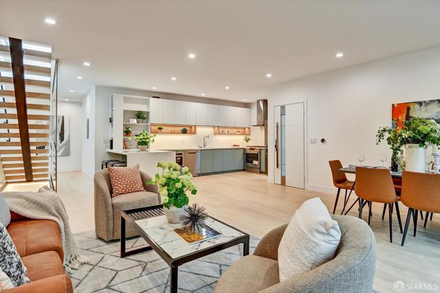 1815 18th Avenue, San Francisco, CA 94122